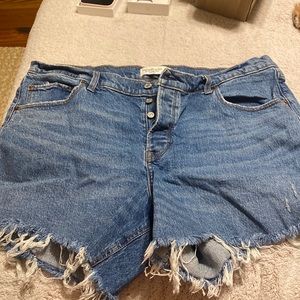 Abercrombie 90s baggy short low rise button fly medium wash jean shorts SZ 34